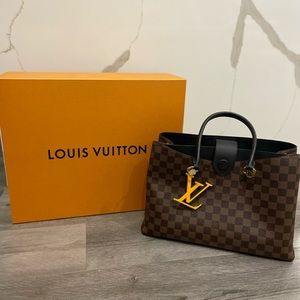Louis Vuitton 2021 Monogram Riverside Tote